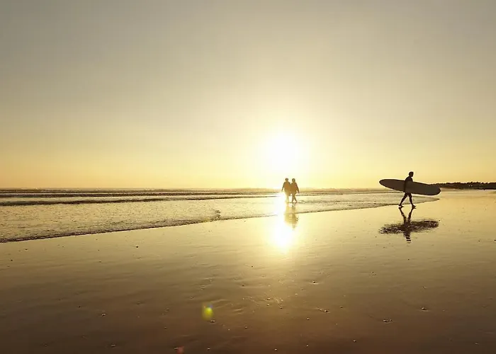 Hébergement de vacances à 700m De La Plage- Maison Familiale Pour 7